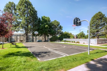 Fielders Creek - Basketball Court